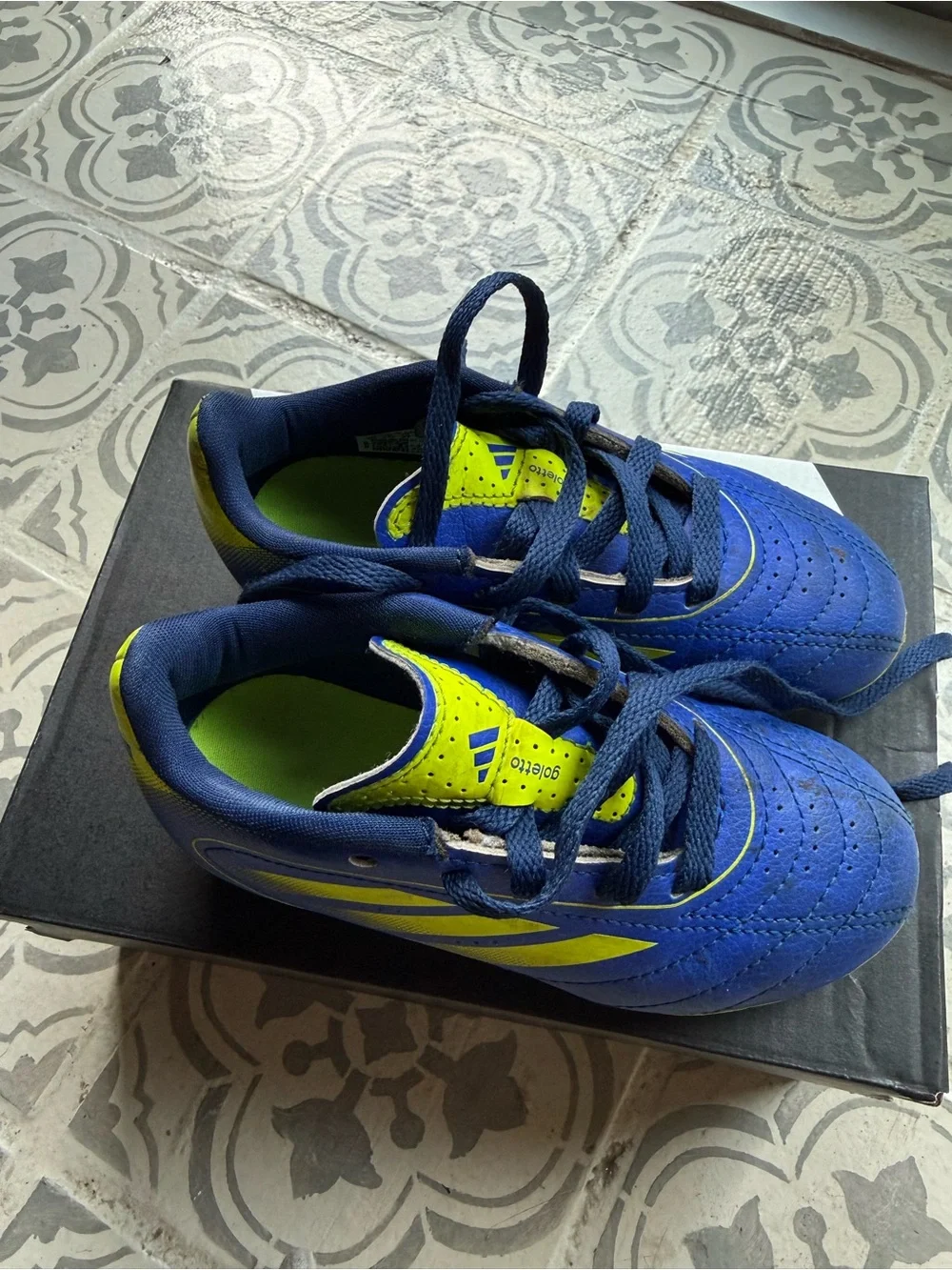 Adidas Goletto IX FG/MG Kids Soccer Cleats Blue/Neon Yellow – Size 10K